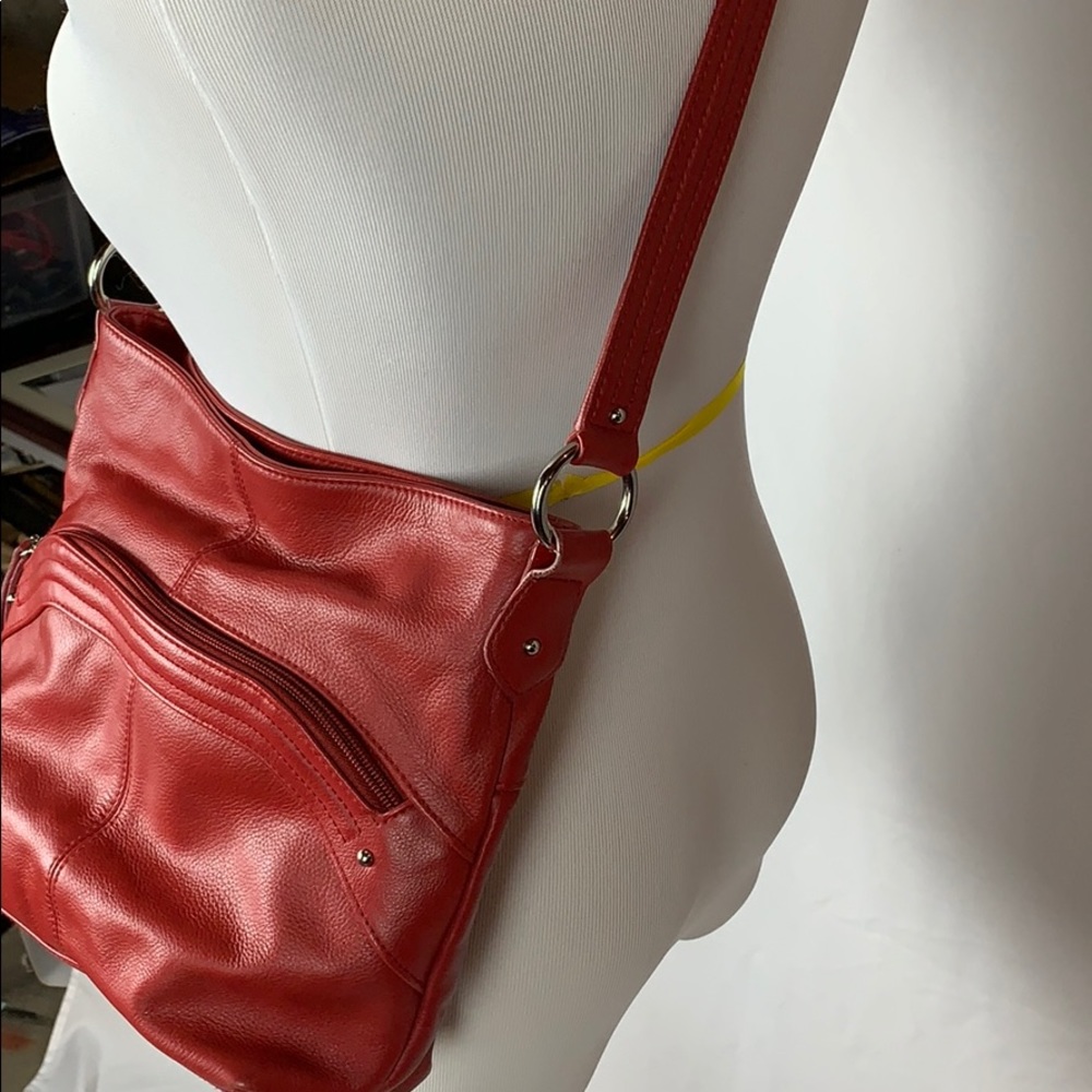 Stone & Co Red Leather Crossbody Bag - Picture 3 of 10